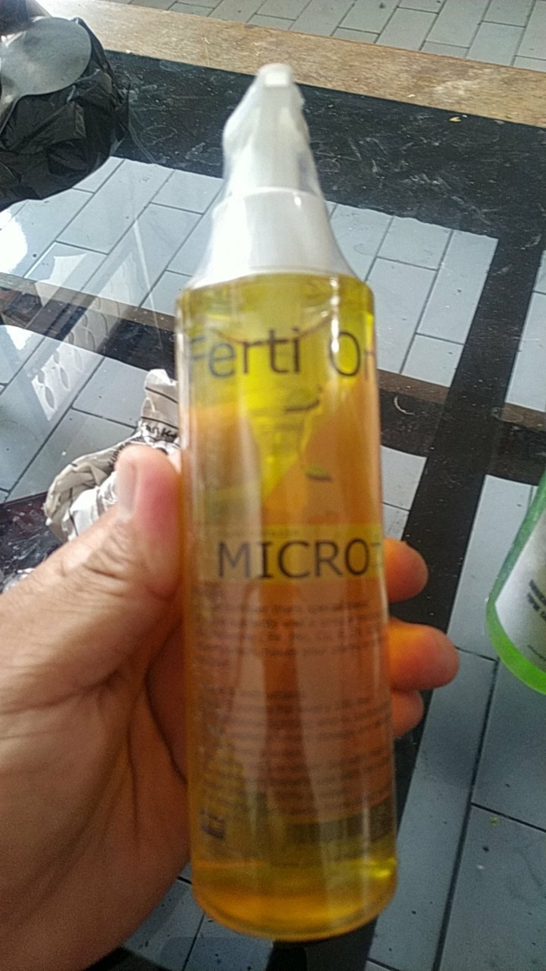 Ferti One Macro Elemen Esensial (n, P, K, Ca, Mg) Pupuk Cair Aquascape