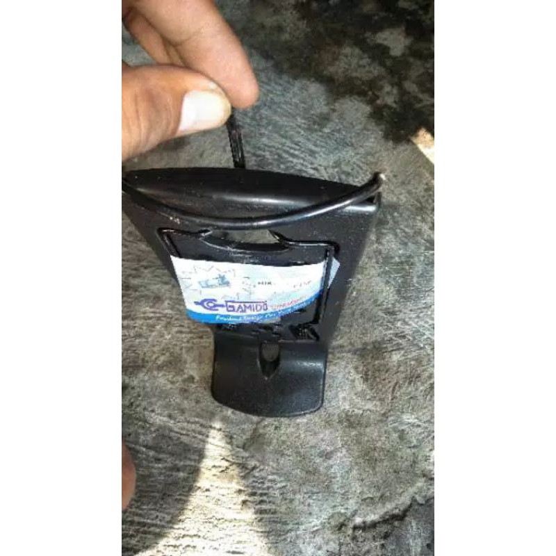 penjipit barang fiz r vega r  angsang tengah fiz r vega r bagasi tengah fiz r