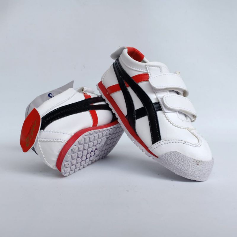 ASICSs Kids Velcro 31-35