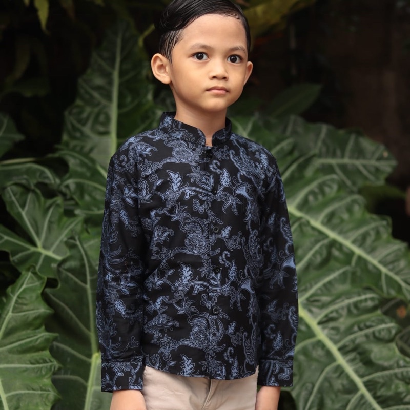 Batikbule Kemeja Batik Slimfit Panjang couple ayah anak casual warna coklat hitam dan navy hitam