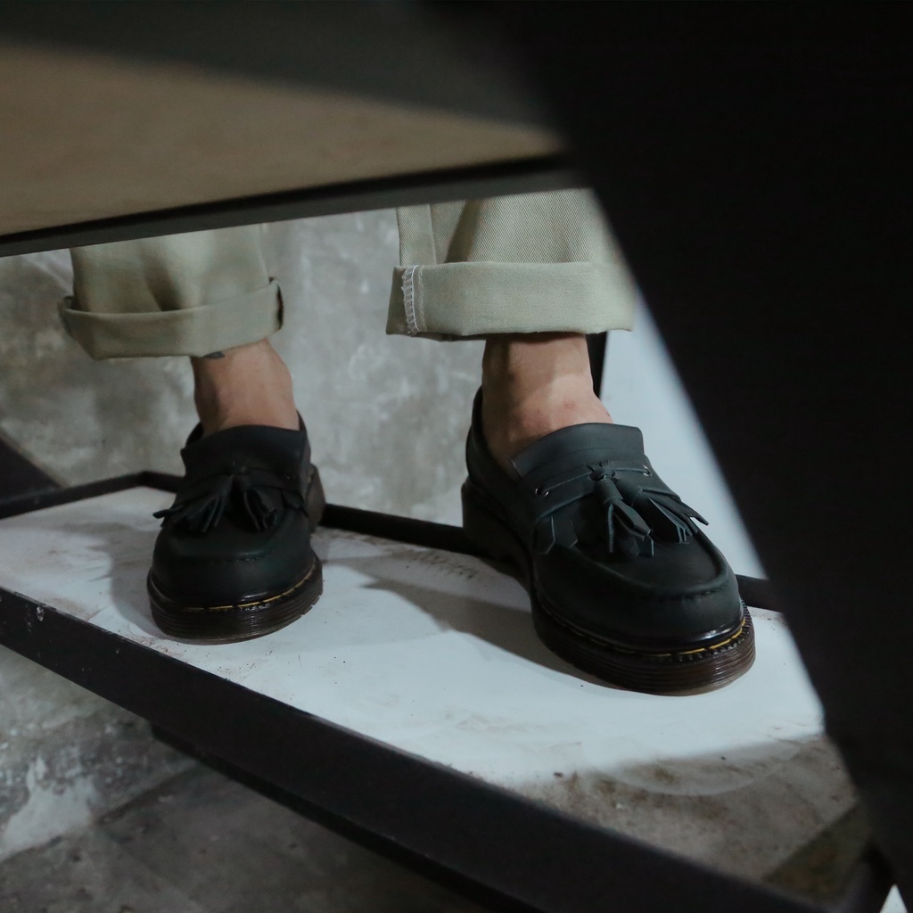 Mancow Loafer Shade Hitam Crazy Horse Sepatu Formal Pria Wanita Original Kulit Asli