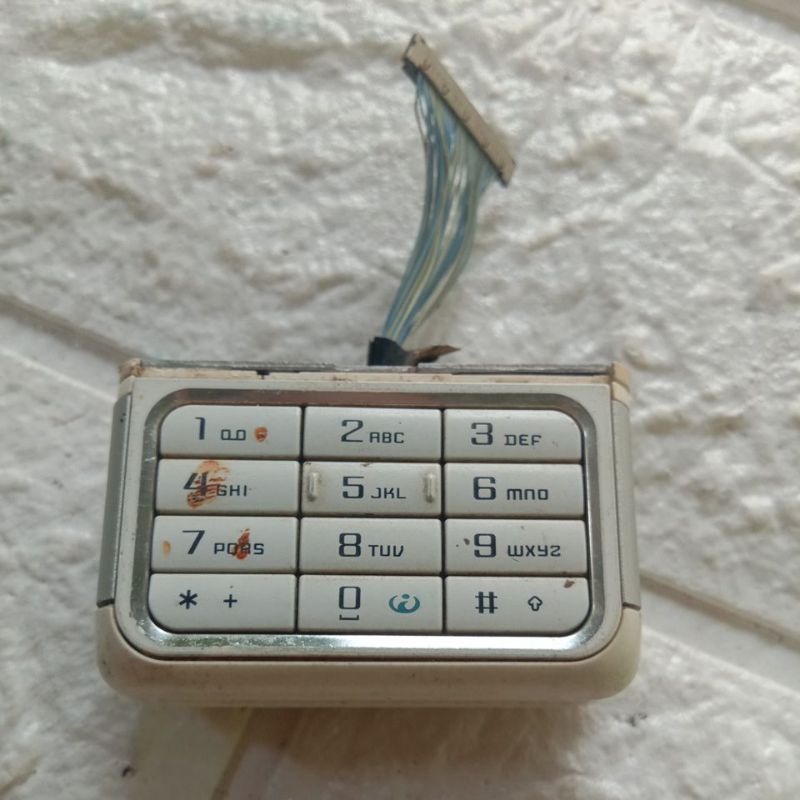 camera dan tombol Nokia 3250