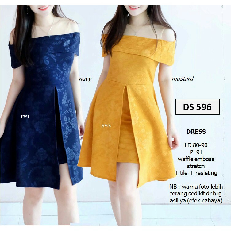 Restock Dress Pesta Wanita Modern Sabrina Cutout Stretch Emboss Natal DS596w