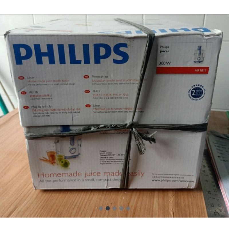 juicer PHILIPS 300W HR 1811