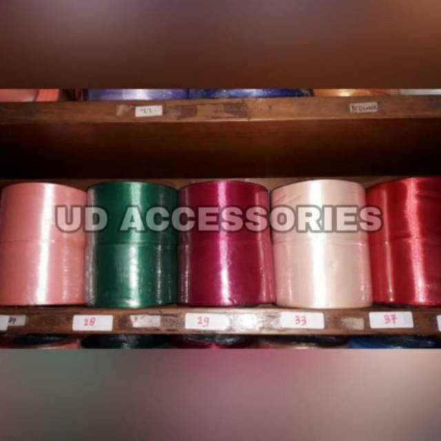 

Pita satin 5cm 2 INCH 25yard