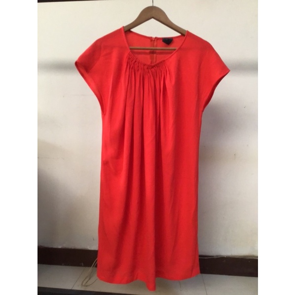 Preloved Dress Calvin Klein Merah