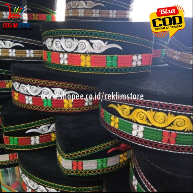 Peci Ethnic Aceh Motif Kerawang Gayo