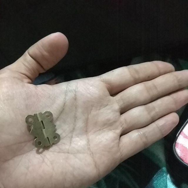 Fhid 20pcs Engsel Kabinet Mini Bentuk Kupu-kupu Bahan Besi