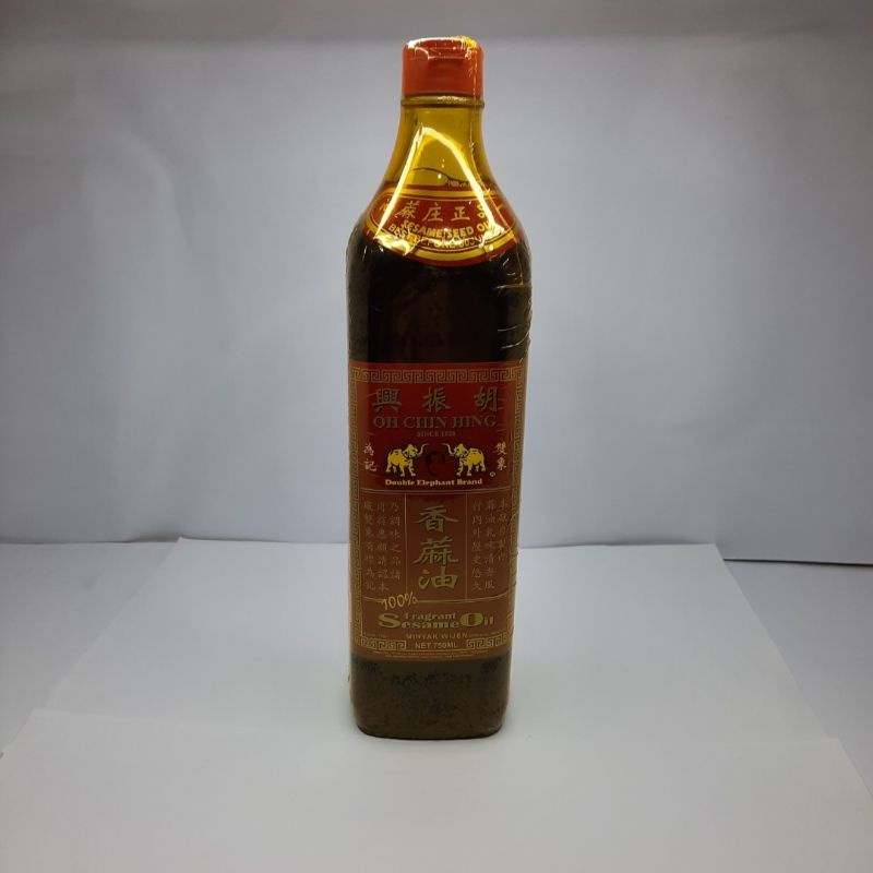 

Oh Chin Hing Fragrant Sesame Oil / Minyak Wijen Cap Gajah // 750ml