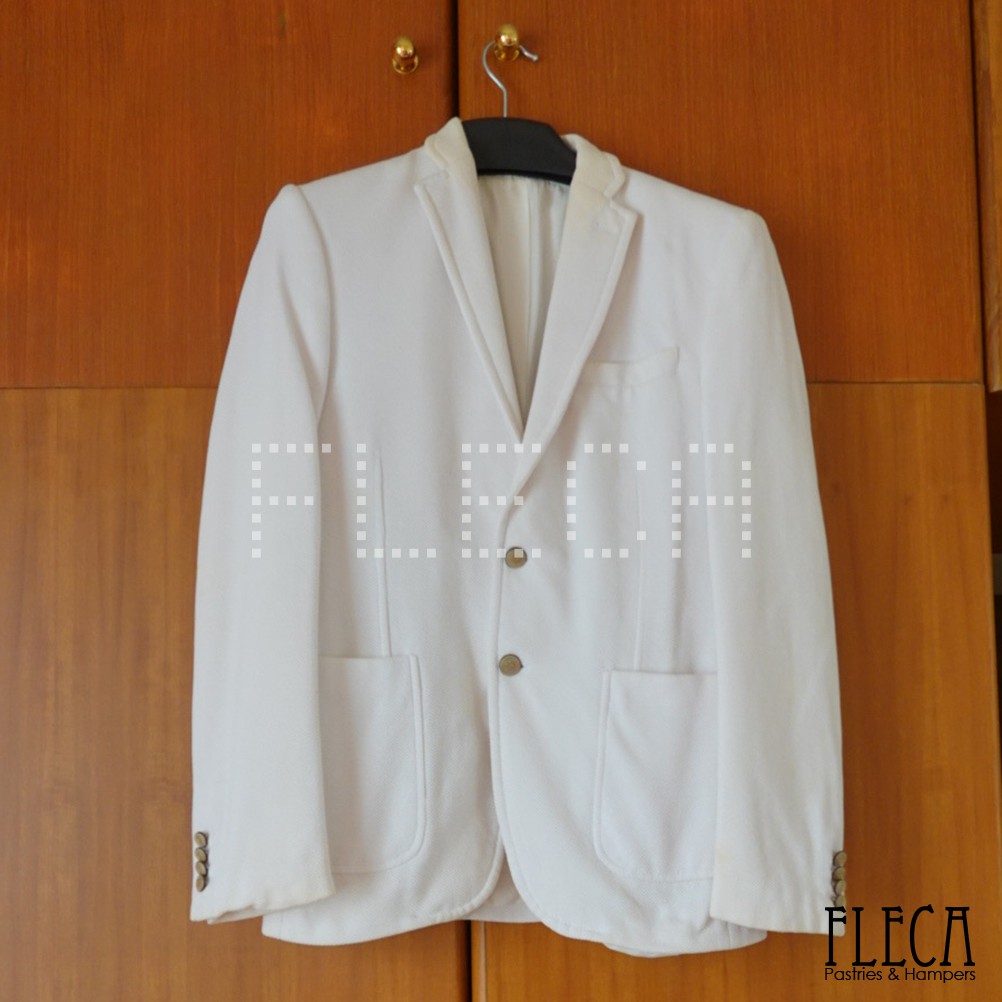 JAS ZARA MAN BLACK TAG SPECIAL ASLI AUTHENTIC ORIGINALFORMAL PRIA PUTIH PRELOVED USED PARTY BLAZER