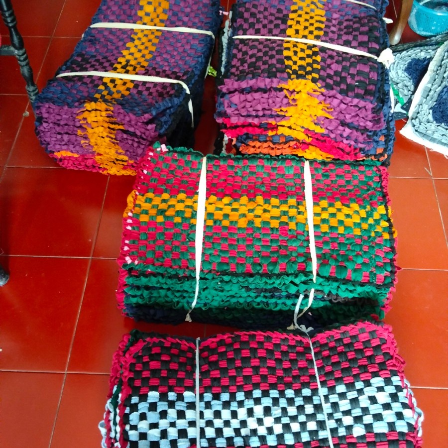 Keset Kain Anyam Tali Anyaman Rajut 58x38 cm Tebal Daya Serap Air Tinggi