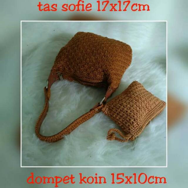 Tas tenteng rajut