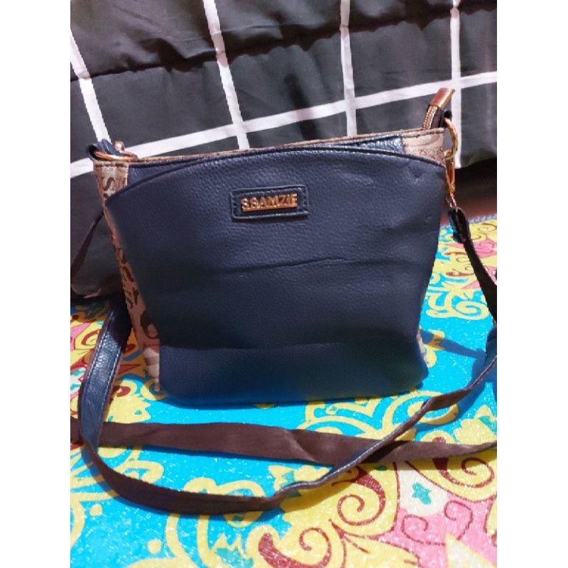 Sling Bag Ssamzie (PRELOVED)