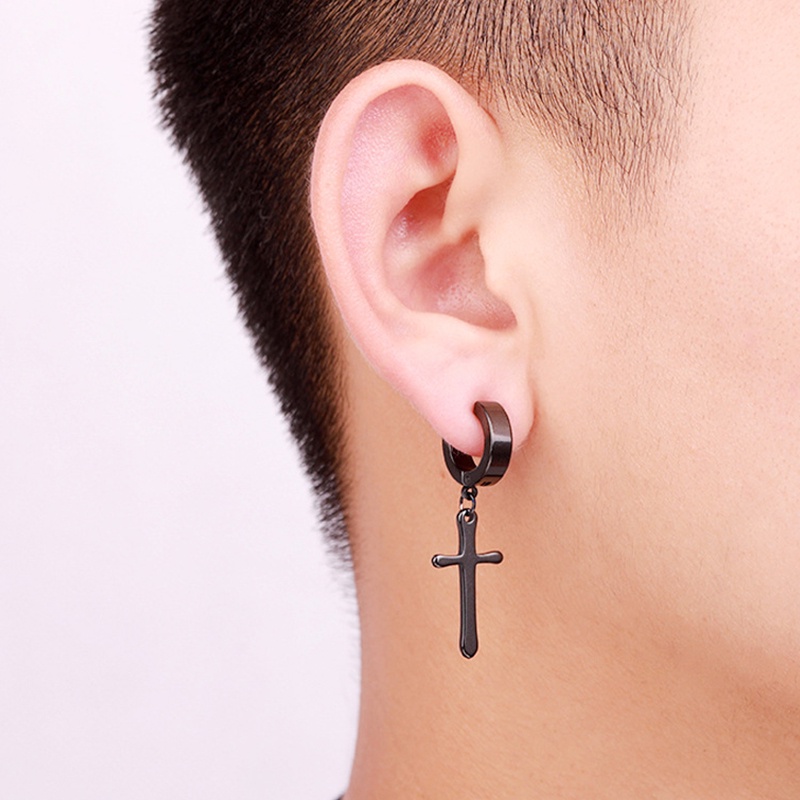 One Piece Versi Korea Non-alergi Stainless Steel Cross Anting-Anting Pria Hip-Hop Hitam Jalan Gothic Punk Anting-Anting