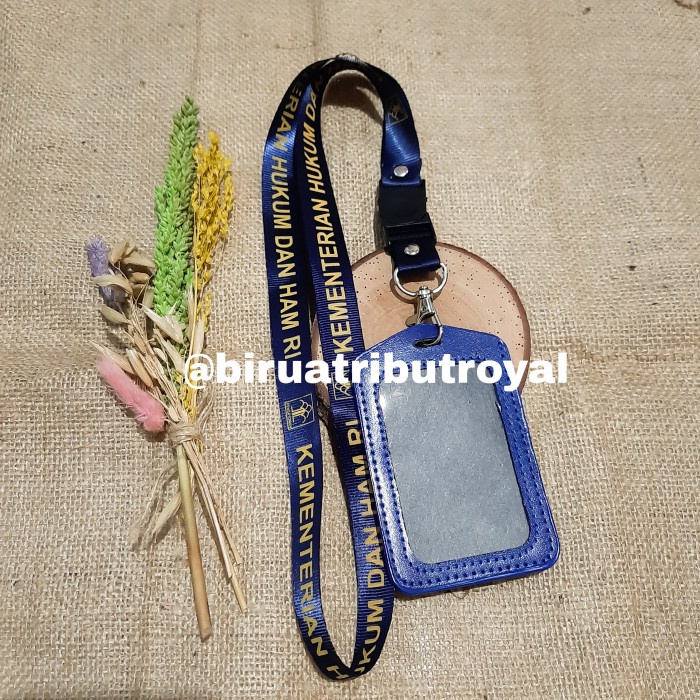 

Cuci Gudang Tali Id Card Lanyard 1 Set Kemenkumham Terlaris