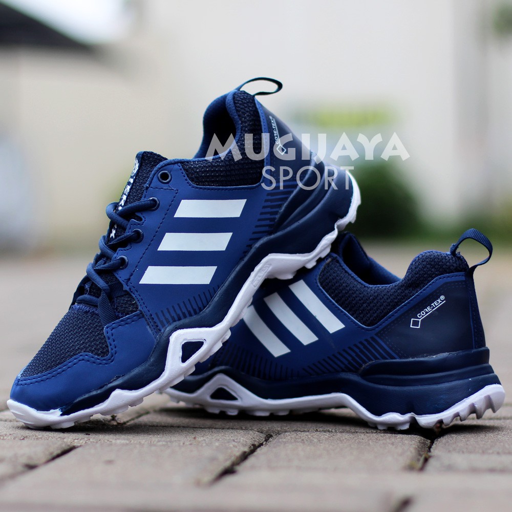 SEPATU OLAHRAGA PRIA ADIDAS TRACEROCKER MODEL BARU GRADE