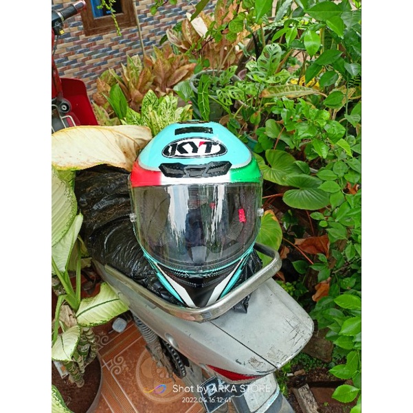 Helm KYT TT Course Leopard