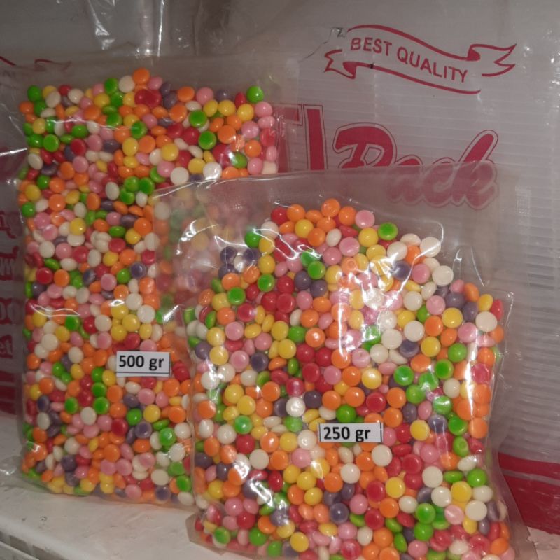 

chip warna warni (rainbow) 1kg