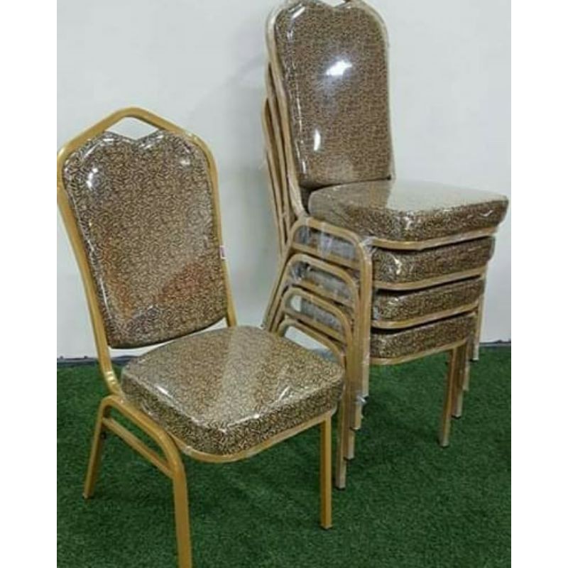 kursi sultan atau kursi pipa kotak