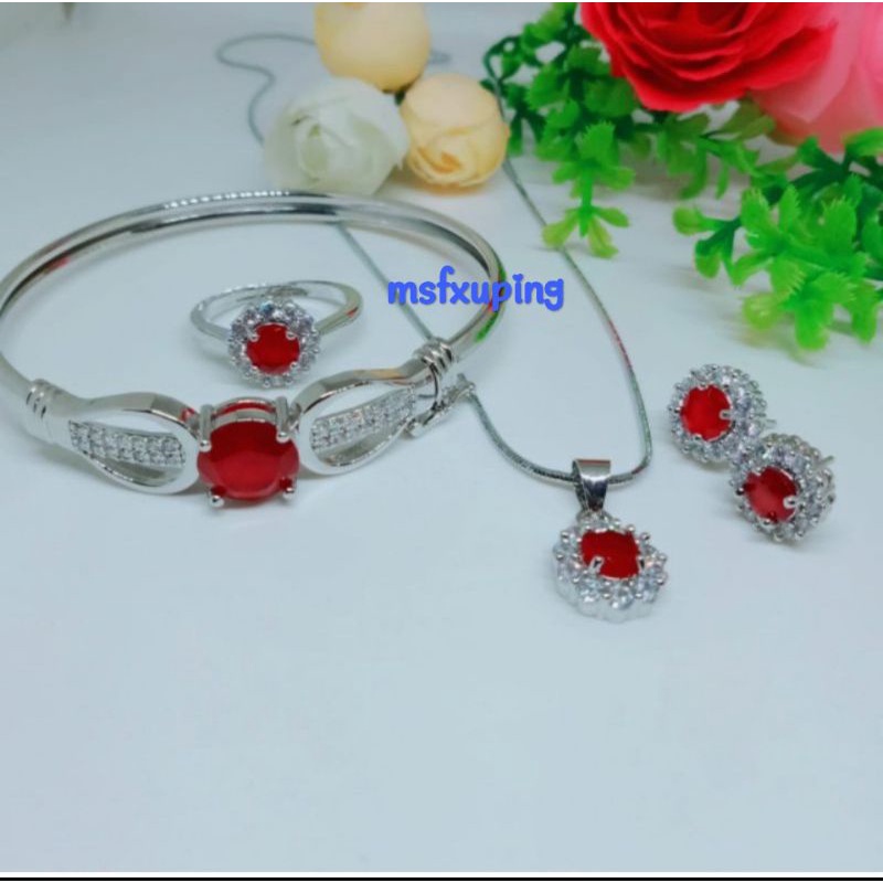 Set dewasa silver permata merah perhiasan wanita xuping elegan