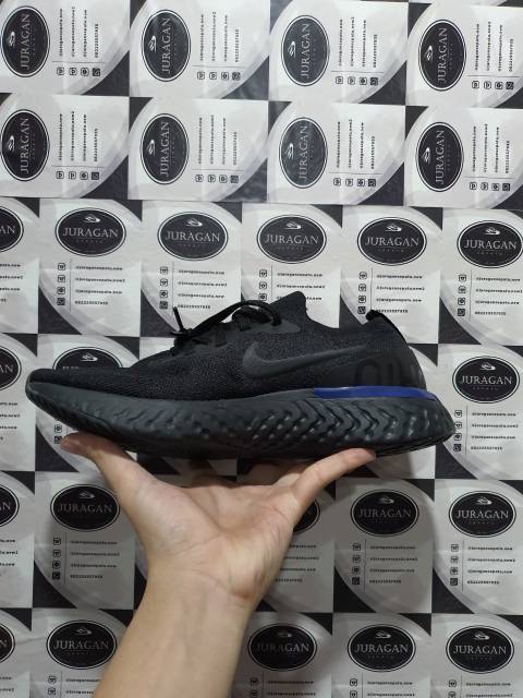 Nike Epic React Flyknit &quot;Black/Racer Blue&quot;