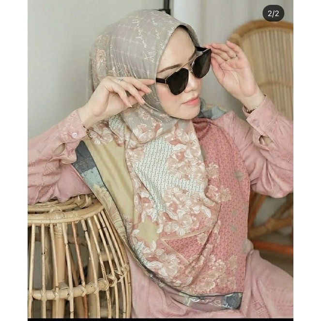 PRELOVED RIA MIRANDA x DEWI SANDRA FORSY SCARF