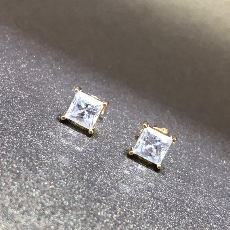 UBS ANTING EMAS 700 AAE0492