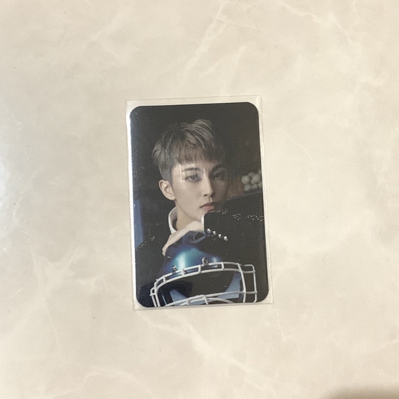 PC MARK UNIVERSE NECKLACE NCT U LETS PLAY BALL PHOTOCARD