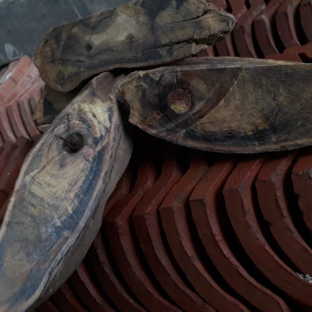 Bahan kayu gaharu super Cocok  aroma