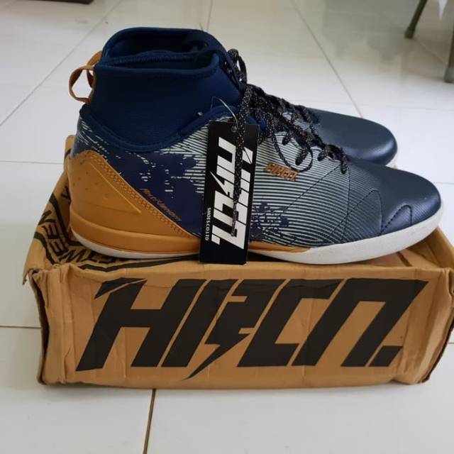 Sepatu Futsal HRCN Anti Venom Navy Blue Gold Size 41 (27 cm)
