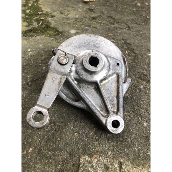 Panel Belakang Tutup Tromol Belakang Honda GL100 GL125 CG125 gl100 gl125 cg125 Original