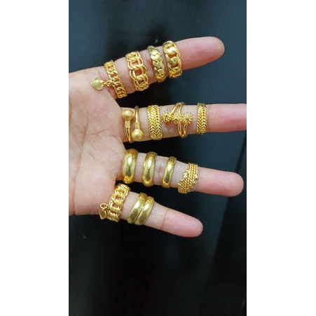 Cincin belah rotan Golden replika emas 24k,belah rotan, herlin kenza,matahari,cincin dubai dll ada kode gdn mereknya didalam cincin dan cincin Dubai