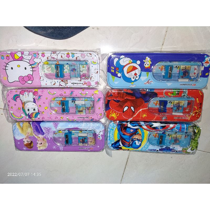 

tempat pensil isi/ desgrib