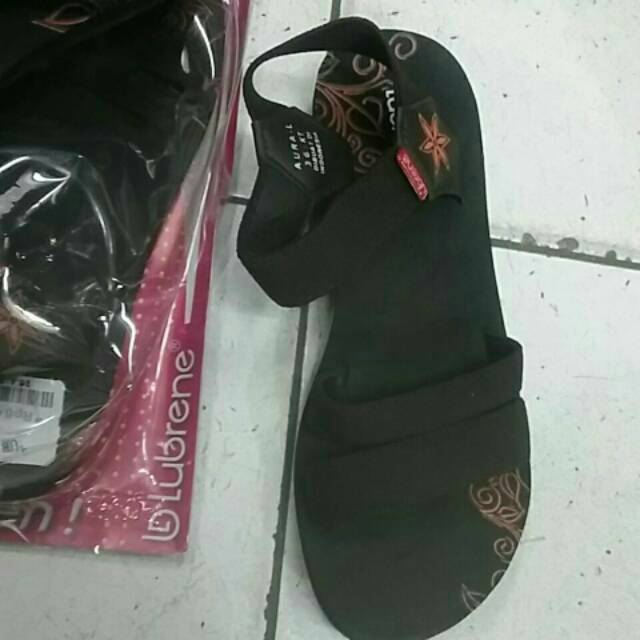 Sepatu sandal wanita lubrene