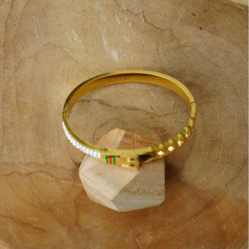 Aksesoris Gelang Wanita Bangle Titanium Gucci Import
