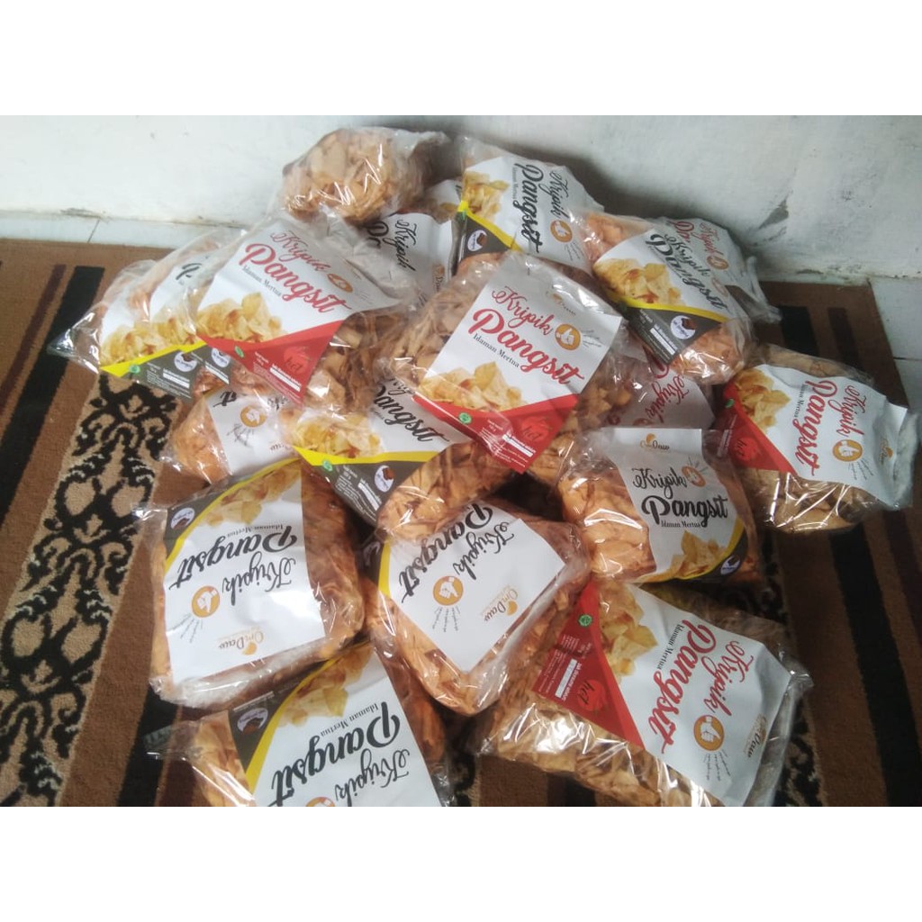 

edisi khusus lebaran kripik pangsit omdaw kemasan 1 kg