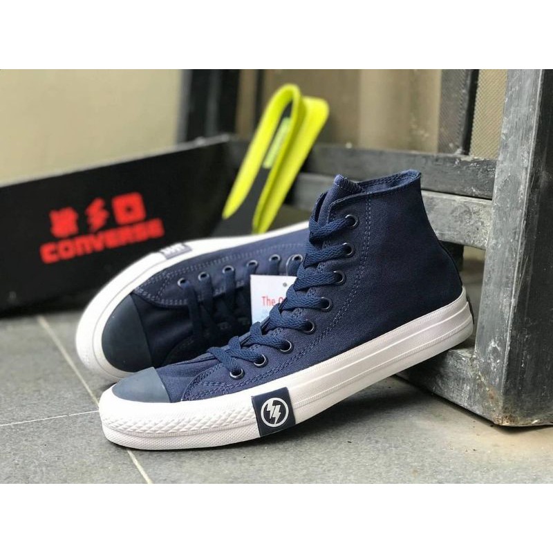 Converse Chuck Taylor New Release Undefeated High Tinggi Army