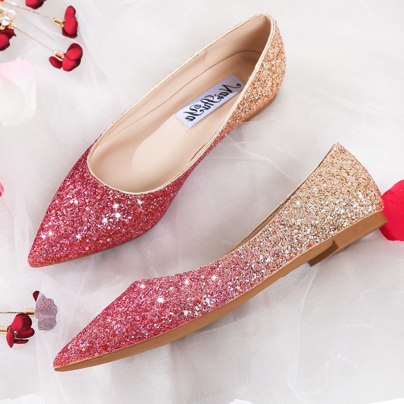 Sepatu Flat Shoes Pointed Toe Warna Silver Ukuran Besar Sepatu Flat Shoes Pointed Toe Warna Silver Ukuran Besar