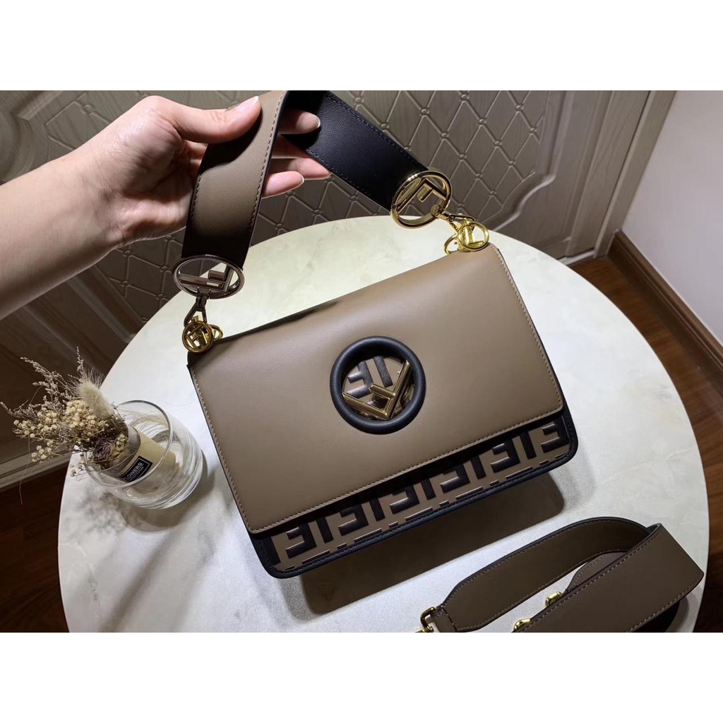 NEW 13 - FASHION BAG WANITA FD KAN I F LOGO