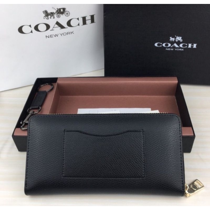 COACH ACCORDION ZIP WALLET IN EMBOSSED TEXTURED LEATHER (COACH F52372)