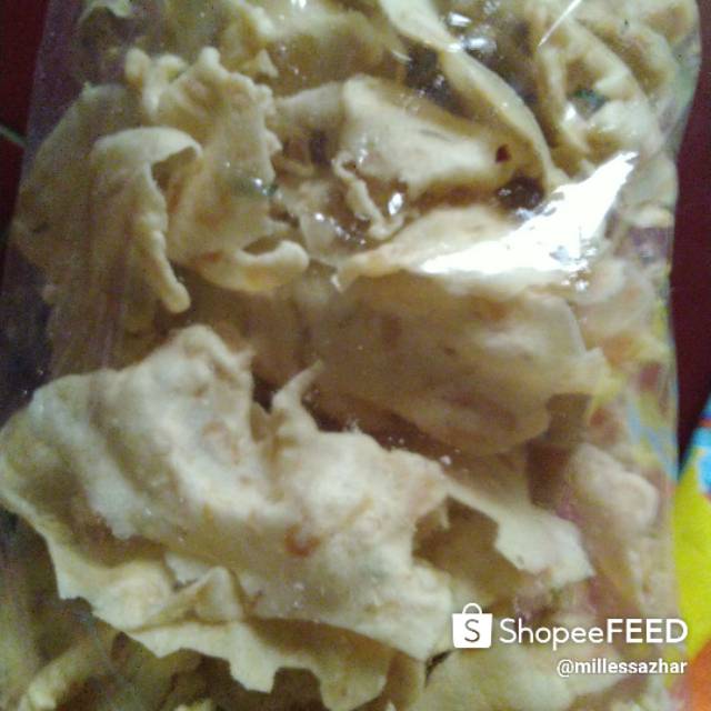 

Peyek rebon dan kacang