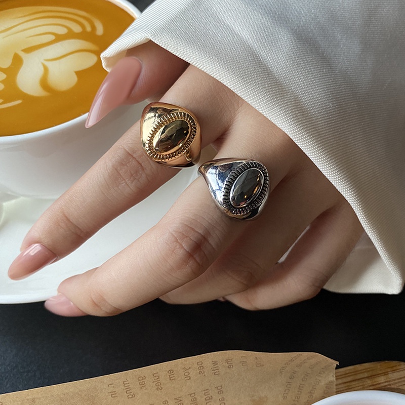 Cincin Model Terbuka adjustable Bentuk oval Warna Emas Gaya Eropa Amerika Untuk Wanita