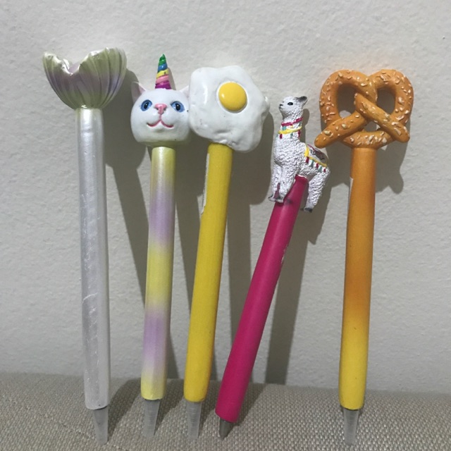 

TYPO Signature Pen (Pearl,Unicorn Cat, Egg, Alpaca, Pretzel)