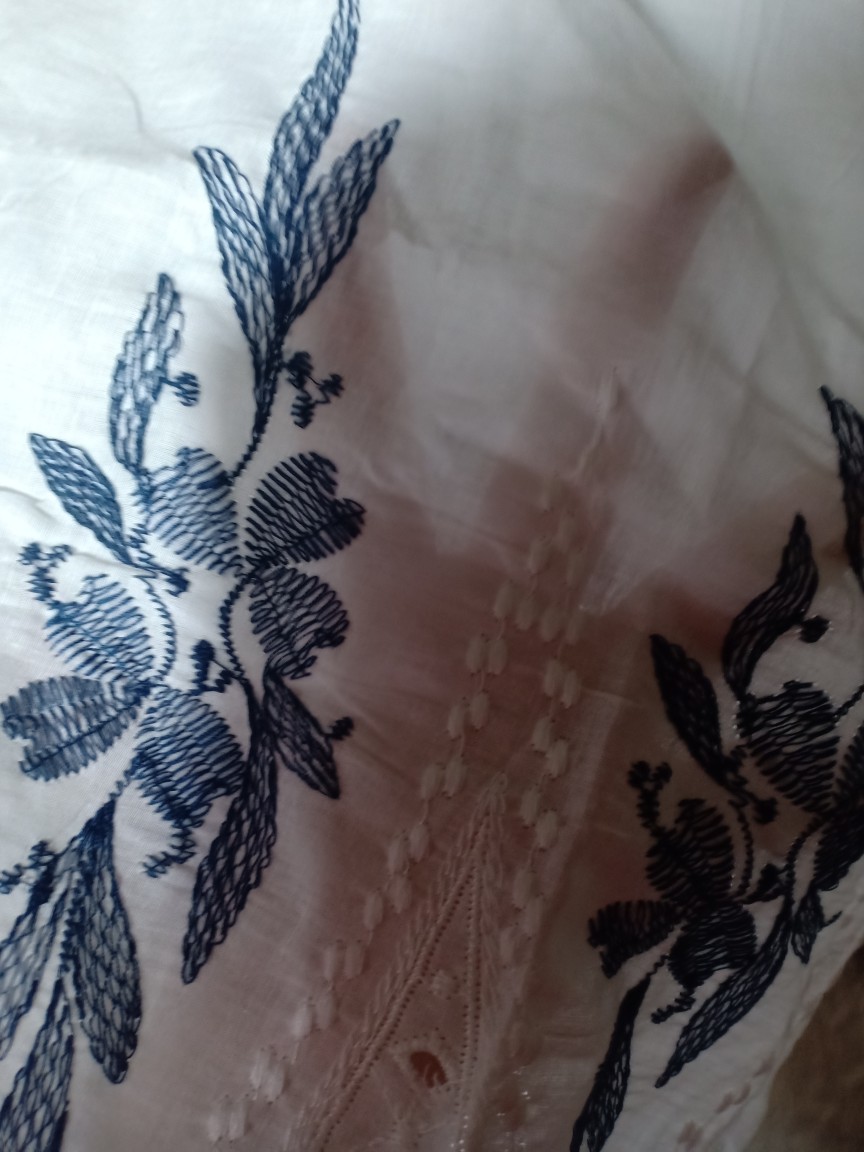 Blouse Import Katun Kombinasi Brukat Putih