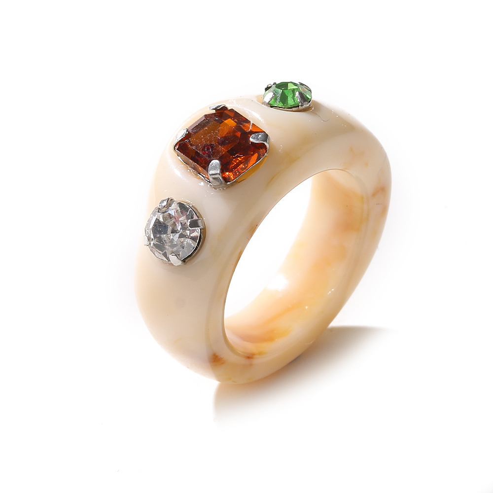 Cincin Bahan Resin Akrilik Warna Jelly Aksen Berlian Imitasi Gaya Retro Untuk Pria Dan Wanita