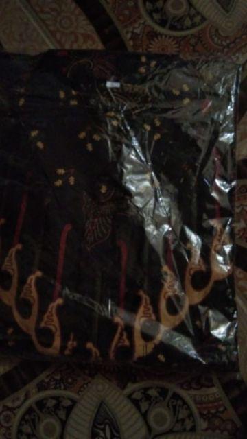 Kemeja Batik Lengan Panjang Berbagai Motir Terlaris