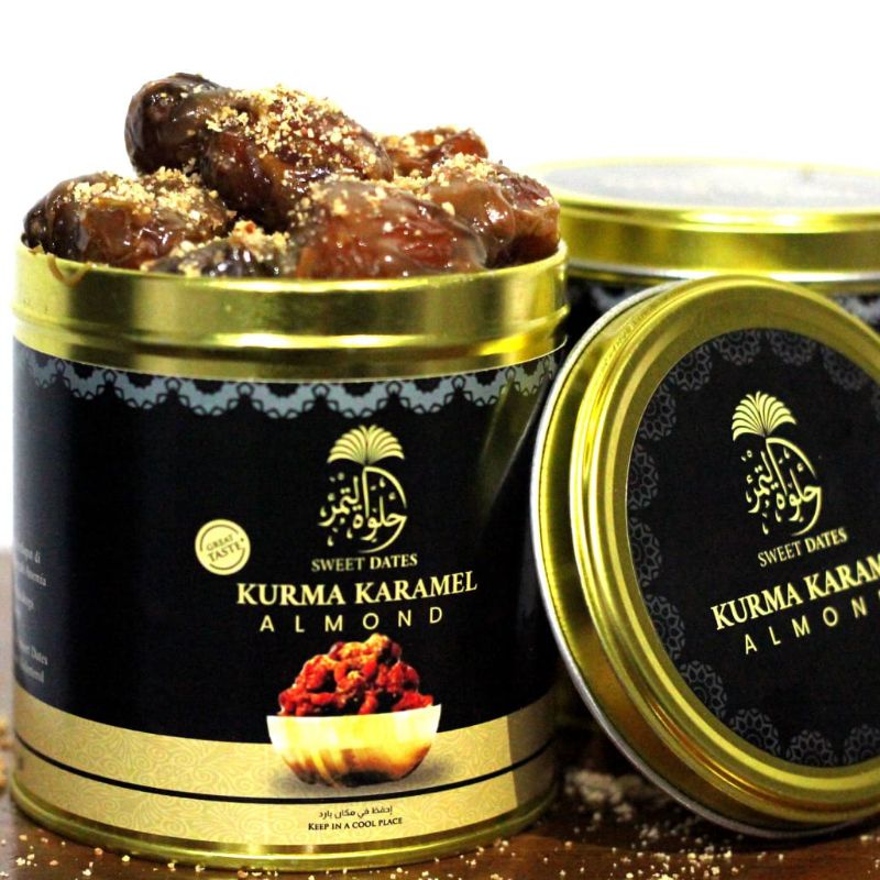 

kurma karamel almond / kurma / karamel