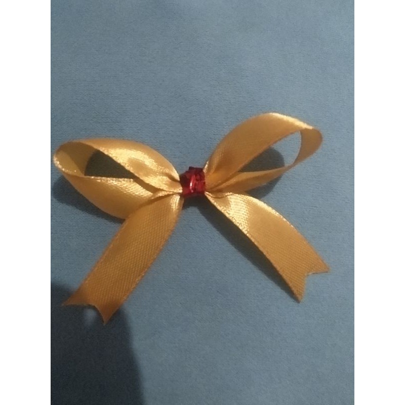 

pita satin jadi / pita hampers