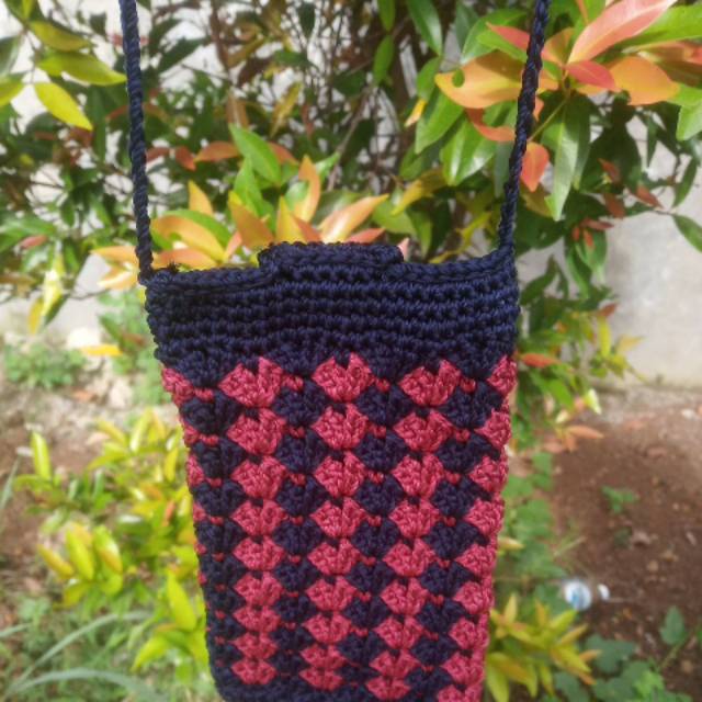 Dompet HP wanita rajut