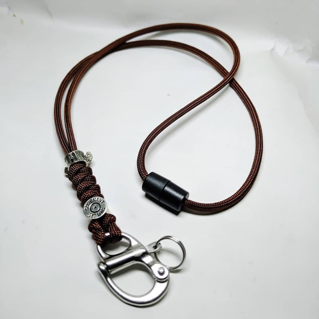 

Paracord | Lanyard | Bonee